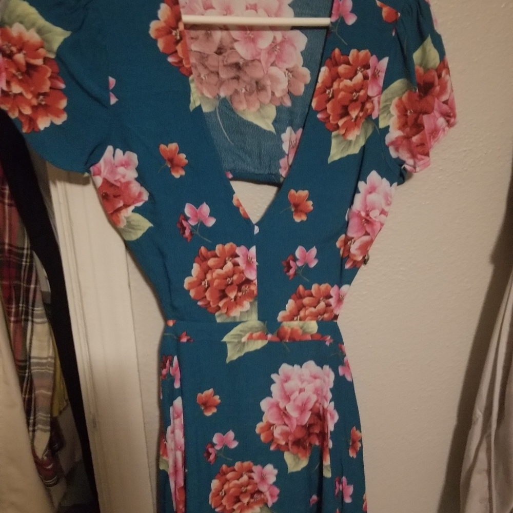 Cute dress